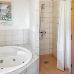 Apartamento Amazing In With Sauna