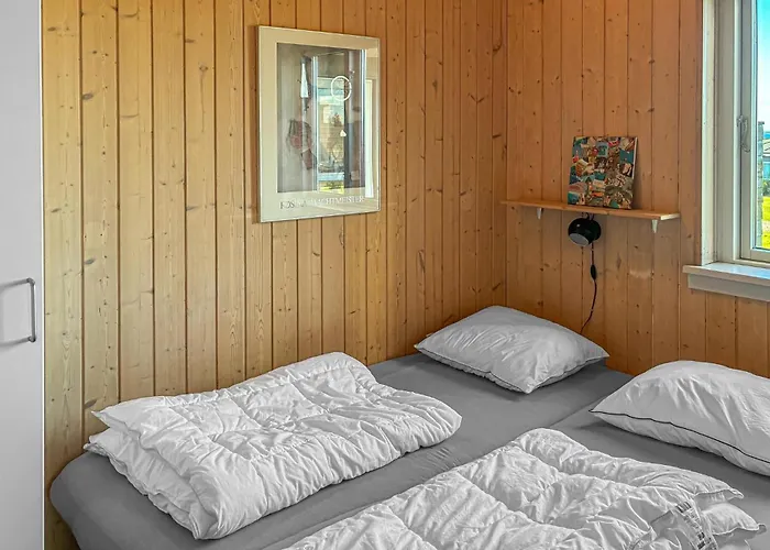 Apartment Amazing In With Sauna Fåborg
